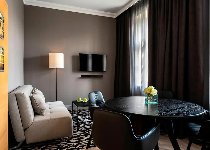 Le Meridien 5*