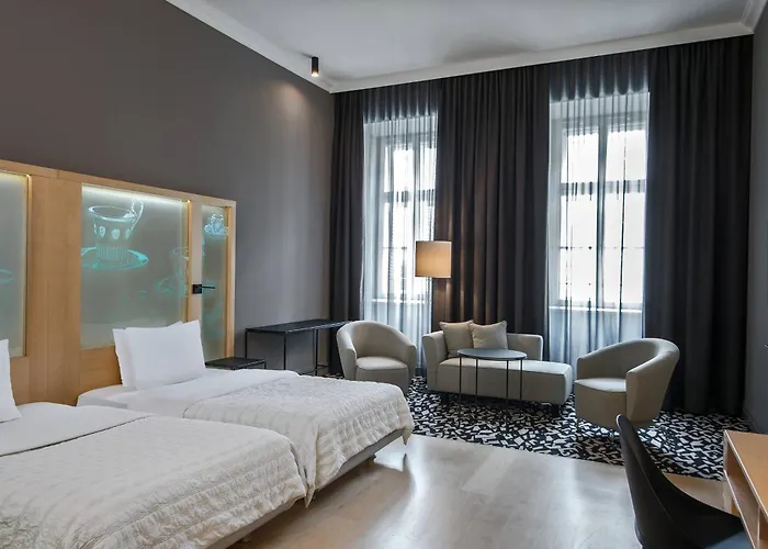 Le Meridien Hotel 5*