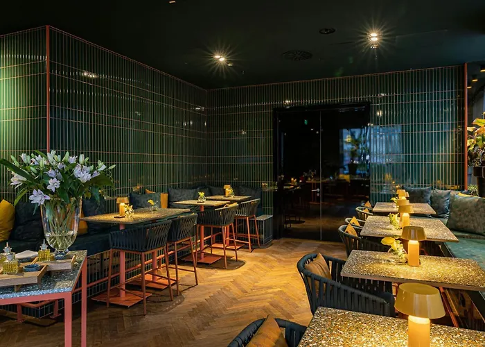 Le Meridien Hotel